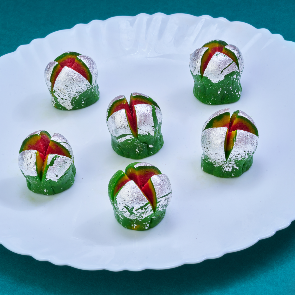 Kaju Rajkamal rich and crunchy cashew sweet
